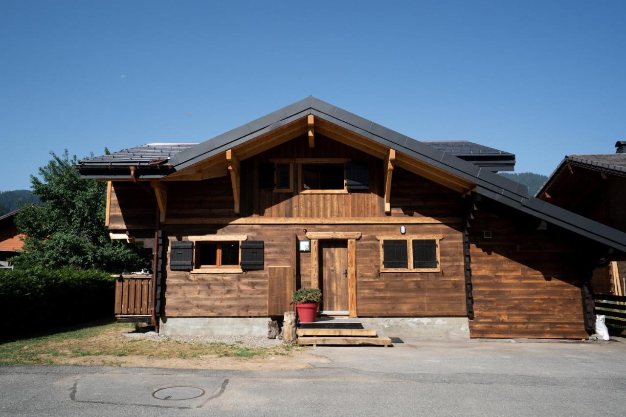 Le Petit Chalet De Montriond Ngoại thất bức ảnh