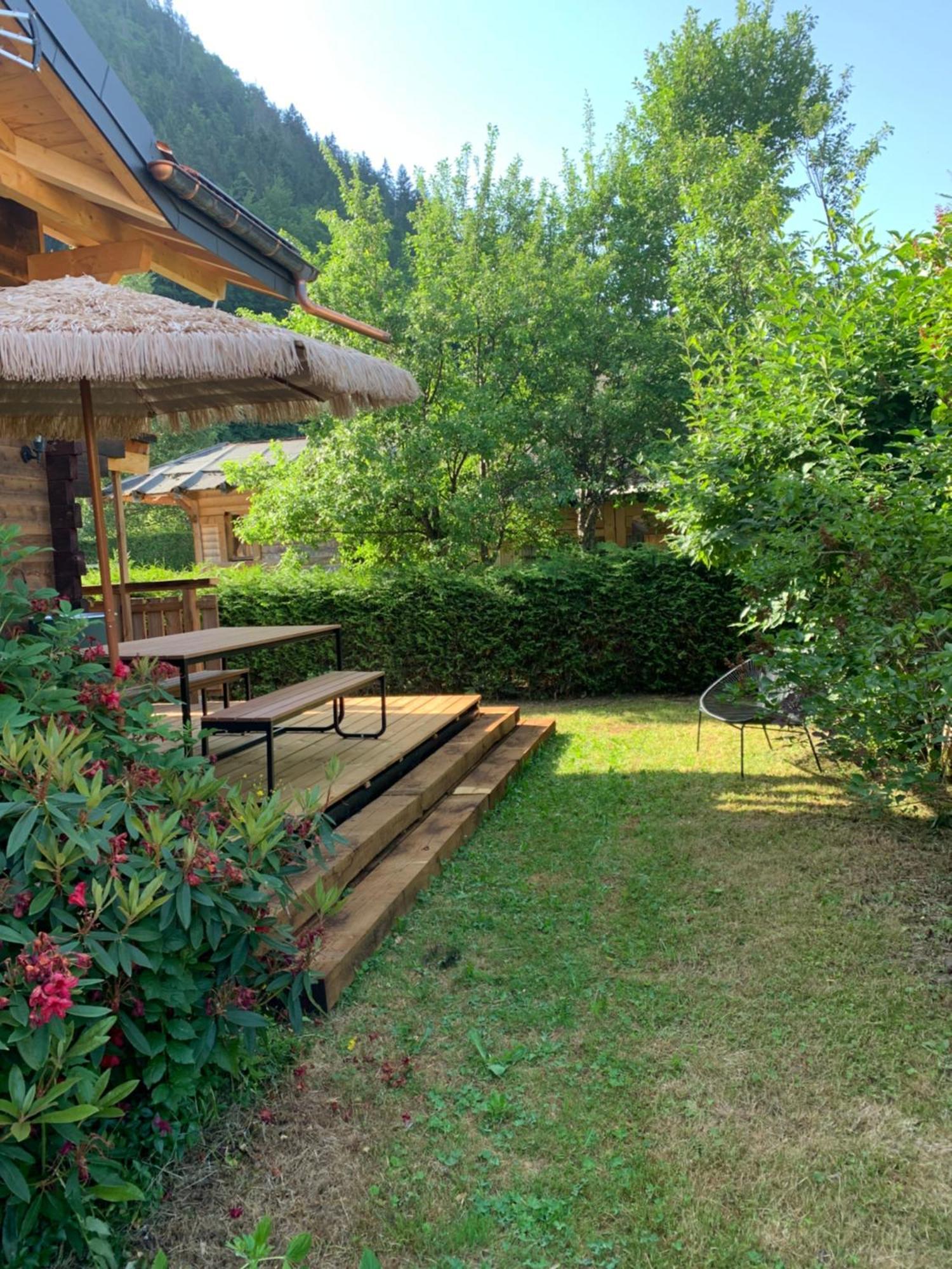 Le Petit Chalet De Montriond Phòng bức ảnh